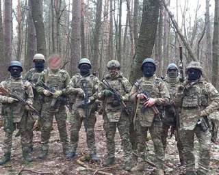 Відтягнути окупантів з фронту: як можуть допомогти ЗСУ атаки добровольців на Бєлгородщину (відео)