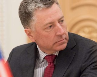 Волкер обнародовал суть разговора Трампа с Зеленским