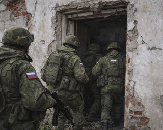 ЗС РФ прагнуть захопити чотири міста-фортеці Донецької області: в ISW розкрили плани окупантів