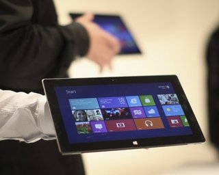 Microsoft представила планшет – конкурент iPad