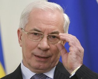 Азаров: Никаких торговых войн между Украиной и Россией не будет