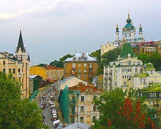 Реконструкцию Андреевского спуска завершат через три года, – СМИ