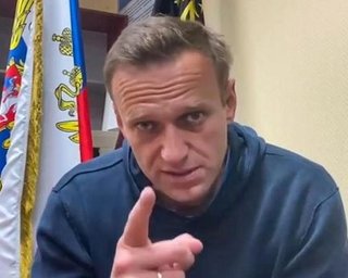 "Иначе я поступить не мог". Навальный из СИЗО признался, что не жалеет о возвращении в РФ