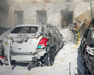 Россияне атаковали окружную прокуратуру в Чернигове: кадры последствий (фото, видео)