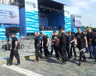 Нападавшие на журналистов собирались утром на митинге ПР, - журналистка