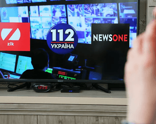 YouTube заблокировал страницы "медведчуковских" каналов ZiK, NewsOne и 112 (фото)