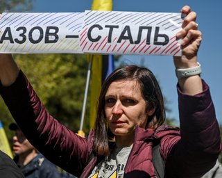Полон чи обмін. Який статус захисників Маріуполя, котрі здались