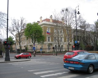 "За неприйнятну діяльність": Орбан висилає 10 дипломатів РФ з Угорщини, є реакція Москви