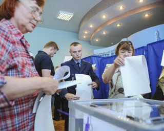 Обнародован свежий рейтинг партий в предвыборной гонке