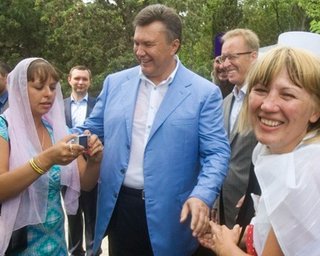 В Крыму объявили конкурс на лучшую статью о Януковиче