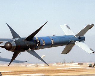 Канада передаст Украине легендарные авиаракеты Sidewinder: что о них известно