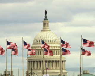 Чиновники, їхні родичі й оборонка: США представлять нові санкції проти Росії, — WSJ