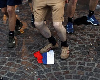 Во Франции снова подрались российские и английские болельщики
