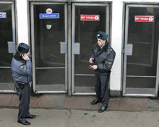 В Москве ищут троих подозреваемых по делу о взрывах в метро