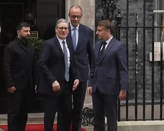 Це вирішальні дні: Макрон висловився щодо мирного плану і "карт України"(відео)