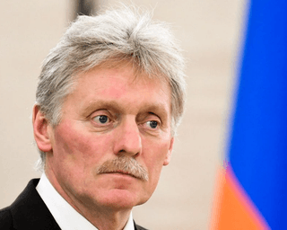 Хакери злили листування Пєскова: що в Кремлі писали про Путіна й Токаєва
