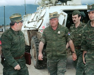 "Боснійський м'ясник" Ратко Младич помер у в'язниці: генерал керував різаниною у Сребрениці