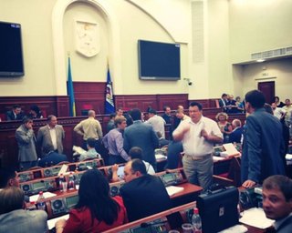 Война за Киевсовет: Очки Яценюка - слишком высокая цена для революции