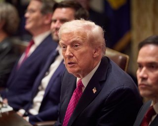 "Я б хотів": Трамп заявив, що перемир'я між Україною та РФ може тривати довше трьох днів (відео)