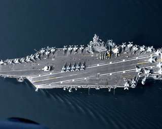 Белый дом пугает активность "Хезболлы": США оправляют в Средиземное море второй авианосец