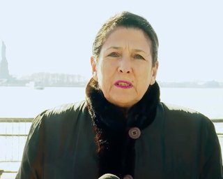 "Я поруч з вами": президентка Грузії звернулася до противників закону про "іноагенти" (відео)