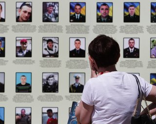 С начала "хлебного" перемирия погибли 6 бойцов, а еще 9 получили ранения, – Хомчак