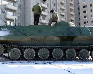 Ползучее наступление. Что пишут о ситуации в Авдеевке зарубежные СМИ