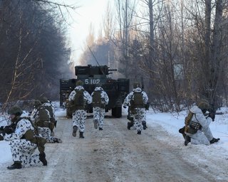 Росіян у 8 разів більше: ЗС РФ захопили промзону Авдіївки, — DeepState (карти)