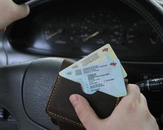 Без іспитів: українці в Німеччині можуть обміняти водійські права – перелік категорій