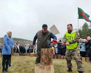 "Є надія": Лукашенко запропонував дати Трампу Нобелівську премію миру, деталі