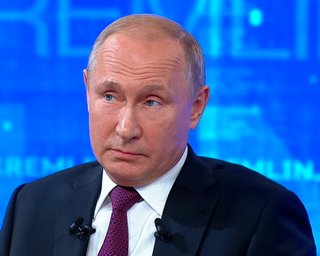 Искусственный интеллект показал, как выглядел бы Владимир Путин на суде в Гааге (фото)