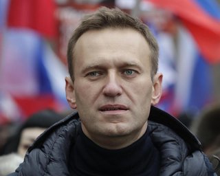 Покушение на жизнь. Меркель и ЕС высказались об отравлении Навального