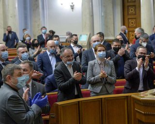 В Раде создали рабочую группу по выходу из конституционного кризиса