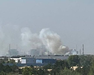 Окупанти обстрілюють околиці Енергодара, щоб підняти радіоактивний пил, — ГУР