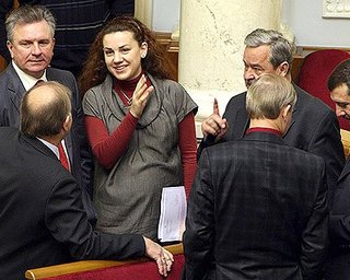 В парламенте требуют текст диссертаций Табачника
