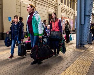 В выплате отказано. Почему власть хочет изменить порядок предоставления помощи вынужденным переселенцам