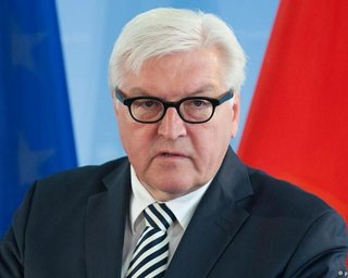 Штайнмайер попросил избегать эскалации из-за провокации ФСБ РФ в Крыму