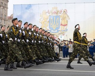 Эксперты советуют Януковичу отказаться от совместного парада с Россией