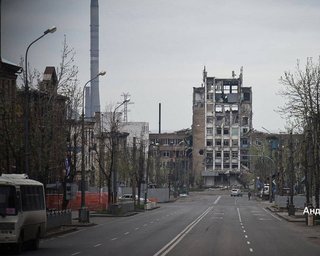 "Там сплошная боль": жители Мариуполя прокомментировали фильм о родном городе (видео)