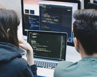 Аналогів немає: російські компанії закуповують іноземне програмне забезпечення всупереч санкціям