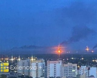 Дрони атакують РФ: в Самарі та Новокуйбишевські горять місцеві НПЗ та склад Ozon (фото, відео)