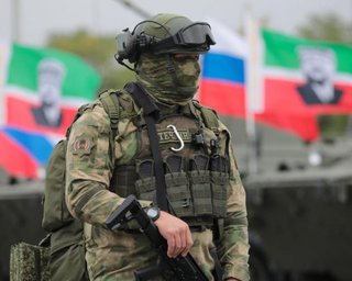 "Рамзан Ахматович, заберите нас": ВСУ показали пленного "кадыровца" из элитной "группы Аида" (видео)