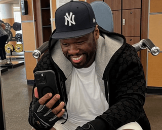 Попався втретє: адвоката в масці 50 Cent затримали за допомогу в переправленні "ухилянтів" (фото)