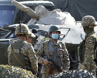 Бої на кордоні Таджикистану і Киргизії: перестрілка поновилася