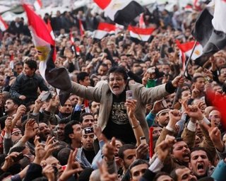В Каире возобновились многотысячные акции протеста