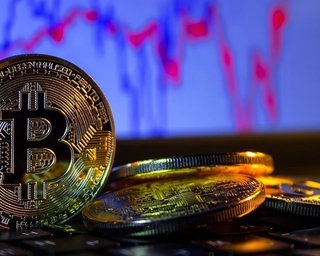 На тлі перемоги Трампа: курс біткоїна вперше в історії перевищив $82 000 (інфографіка)