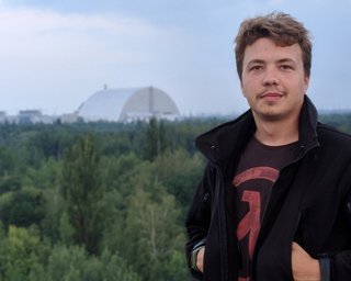"Я снова с вами": Протасевич вернулся в Twitter и записал видеообращение (видео)