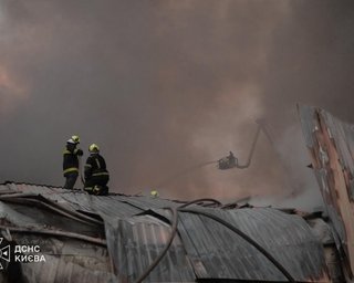 ВС РФ массировано атаковали Киев и область: погибли 15 человек, десятки получили ранения (видео)