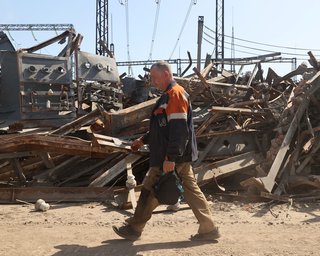 Блекаут в Україні після атак ЗС РФ: у Міненерго розповіли, де найважча ситуація зі світлом