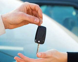 Санкции подействовали: в РФ резко подорожали автомобили